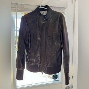 Aritzia Genuine Lamb Leather Jacket, size Large.